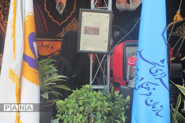 حضور میلیونی زائران در مشهد