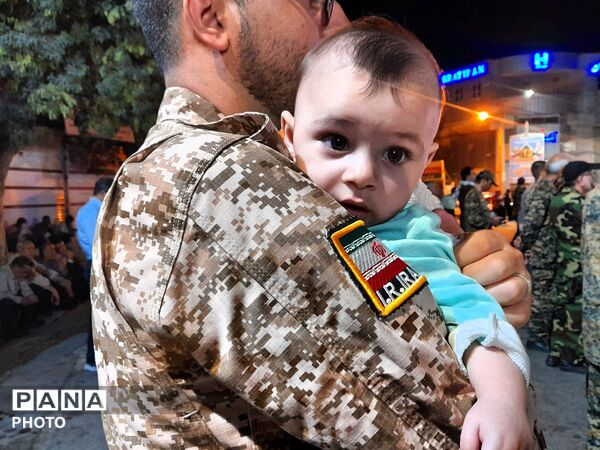 رژه جانفدایان و بسیجیان اسدآباد؛ جلوه‌ای از شکوه هفته دفاع مقدس