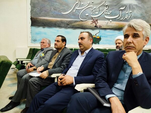جلسه مشترک شورای اداری و شورای فرهنگ عمومی شهرستان کاشمر