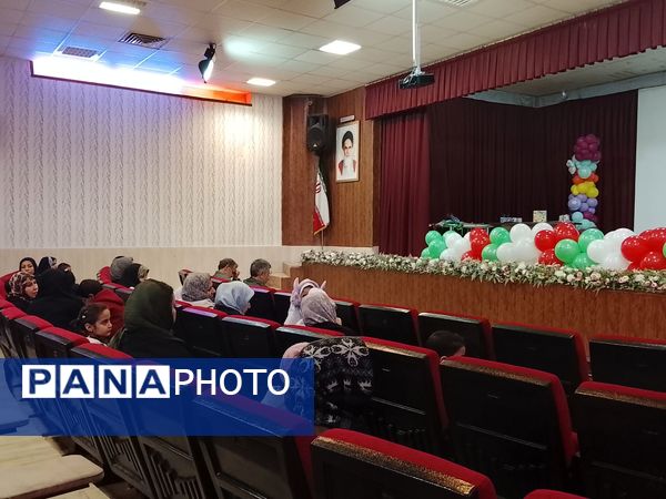 مراسم باشکوه دهه فجر و نیمه شعبان  در سالن مهر تابان نیشابور 