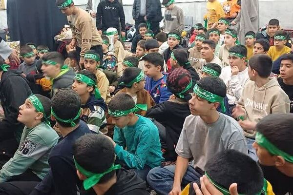 اعتکاف دانش‌آموزی در زرقان