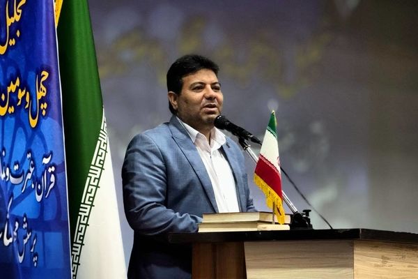  تجلیل از نخبگان مسابقات قرآن و فرهنگ بوشهر