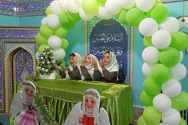 محفل انس با قرآن کریم در دبستان ستایش 