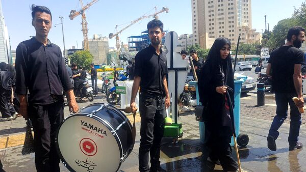 محرم و صفر تفسیر داستانی از عشق الهی ، بندگی و آزادگی است
