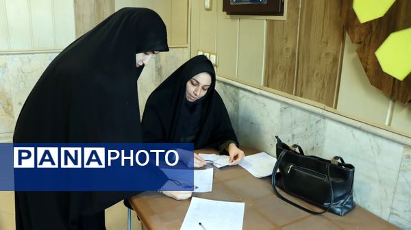 مراسم تجلیل و نکوداشت معاونان و مربیان پرورشی در کاشان