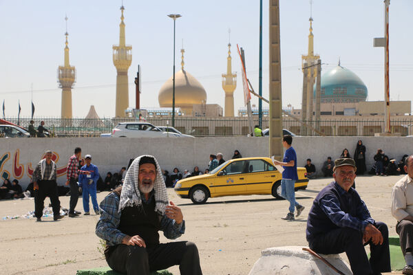 جلوه‌هایی از حضور نوجوانان در مراسم سالگرد ارتحال امام خمینی(ره)