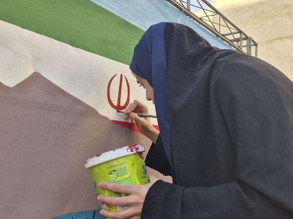 صدای انقلاب طنین انداز شد