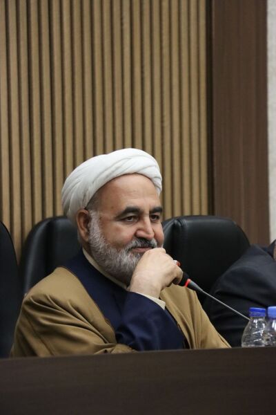 نشست هم‌اندیشی فرهنگیان تربت‌حیدریه با محوریت نهضت مدرسه‌سازی