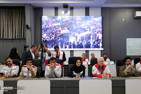 نشست خبری سالانه رئیس جمعیت هلال‌احمر