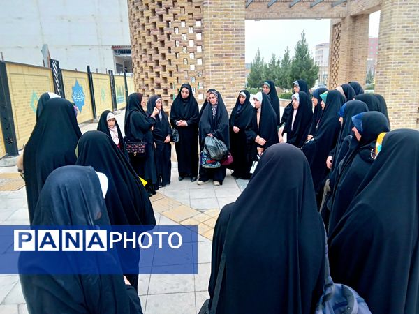 اردوی زیارتی و سیاحتی دارالقرآن سلسه الذهب در موزه حرم امام رضا (ع)