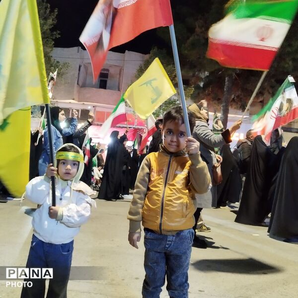 حضور پرشور کودکان و نوجوانان در قلب نیشابور 