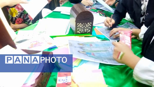 جشن وحدت و ولایت با حضور پرشور دانش‌آموزان اسکو