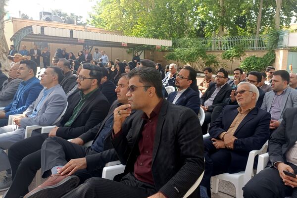 برگزاری مراسم بزرگداشت روز معلم در نیشابور 