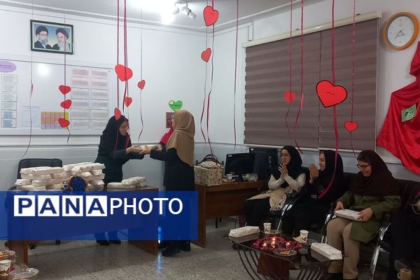 جشن میلاد حضرت فاطمه زهرا (س) در مدارس کهریزک 