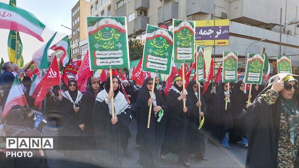 پیام قدرت از قلب پایتخت در رزمایش ۳۱۳ هزار نفری جانفدایان ایران