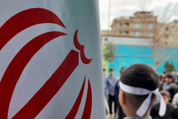مدارس اسلامشهر یکصدا در جشن انقلاب 