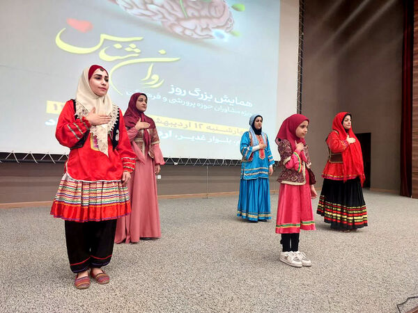 گردهمایی مشاوران مدارس قم