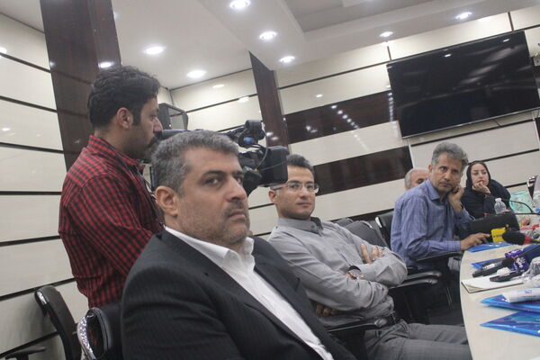 نشست خبری مدیرکل آموزش و پرورش استان بوشهر 