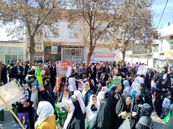 حضور پرشور مردم شهرستان فاروج در راهپیمایی قدس