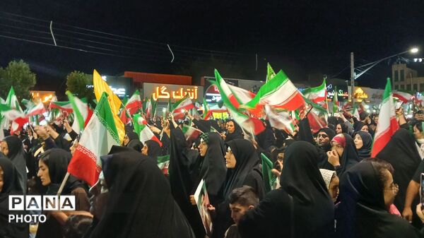 گوش به فرمان رهبریم