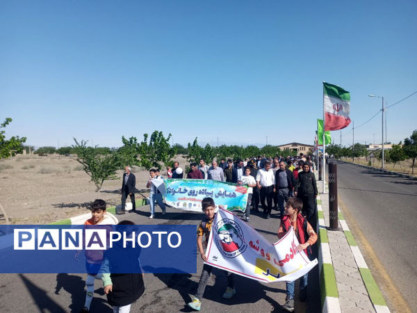 همایش پیاده‌روی خانوادگی در شهر جعفریه قم 