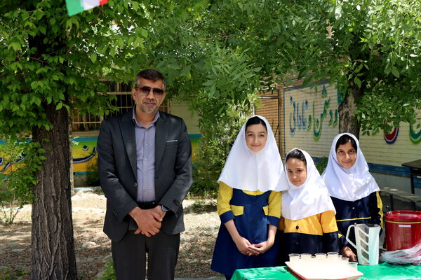 تجلیل از معلمان، سرمایه‌های گران بازار علم