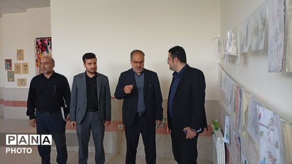 تابستانی پرنشاط با افتتاح رسمی کلاس‌های تابستانی در دبیرستان مهر پدری