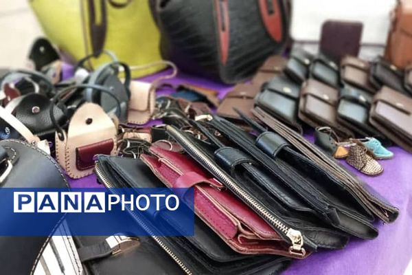 جشنواره غذاهای بومی محلی در سرای محله نسیم شهر