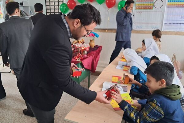 بازدید از مدارس عشایری شهرستان ملارد