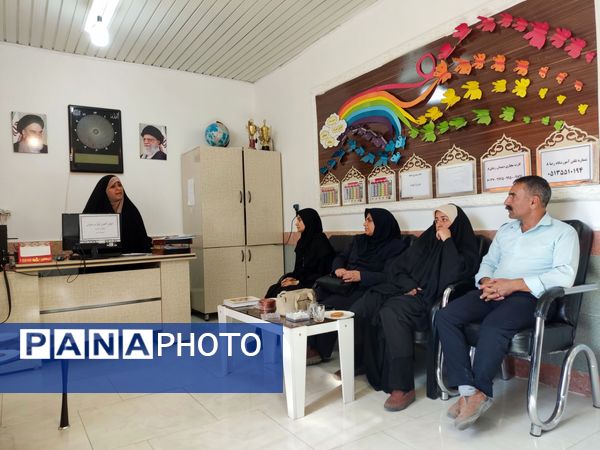 اولین جلسه انجمن اولیا و مربیان در دبستان رضای ۸ طرقبه شاندیز