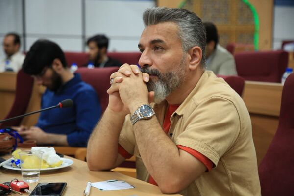 نشست صمیمی مدیران رسانه با استاندار قم