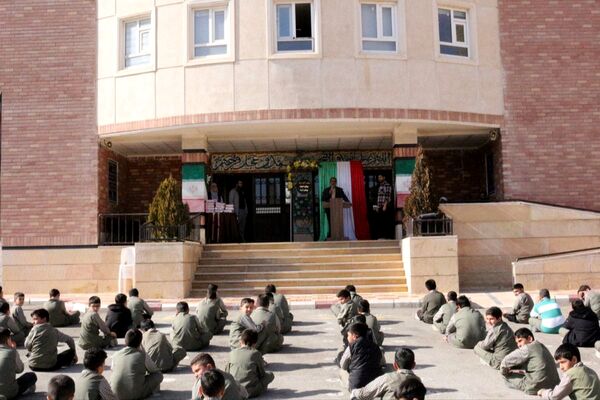  افتتاحیه لیگ جت در دبستان امام رضا (ع) فیروزکوه 