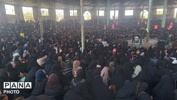 موکب فرهنگیان در روز اربعین حسینی روستای احمدآباد 
