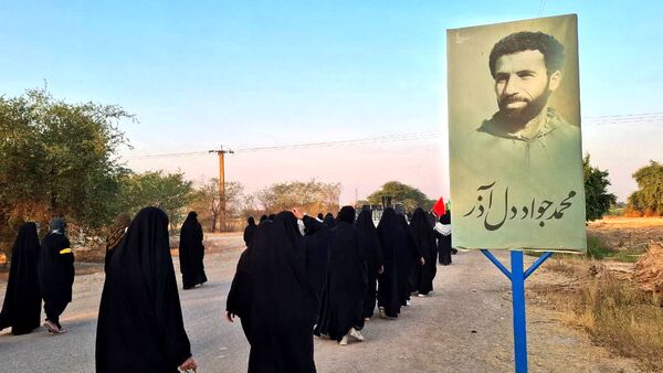 حس و حال دختران دانش‌آموز قم در اردوی راهیان نور
