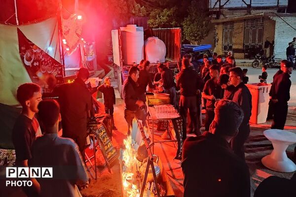 مراسم شام غریبان سالار شهیدان  در حسینیه شهدای شهر بار