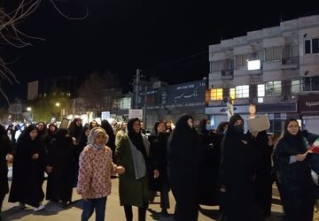 از شب های لرستان فریاد دایه دایه به گوش می‌رسد 