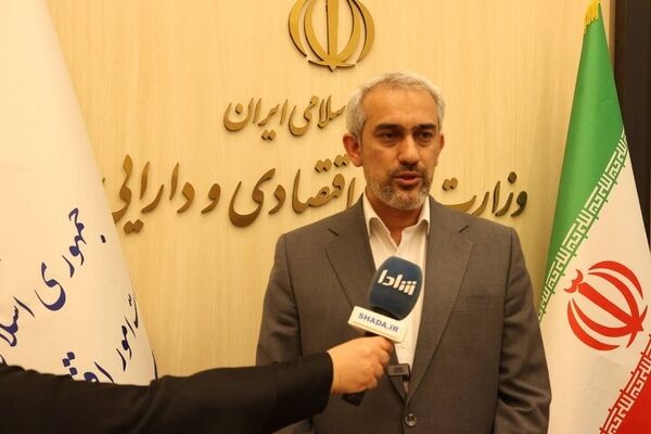 وزیر اقتصاد در حاشیه دیدار با نمایندگان مجلس: تسهیل واردات کالا از طریق مرزهای زمینی