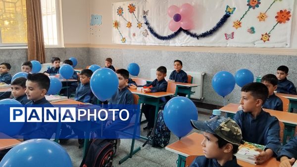 جشن ورود شکوفه‌های محلاتی به کلاس اول