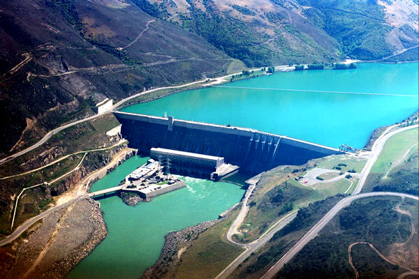 خشکسالی در کشور ادامه دارد