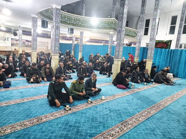 برگزاری مراسم شهرستانی به‌مناسبت تدفین شهیدان نصرالله و صفی‌الدین در شهرستان فیروزکوه