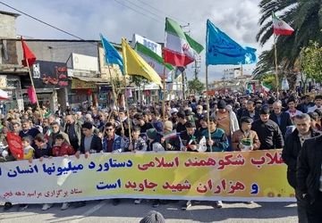 مردم چمستان پای کار انقلاب آمدند