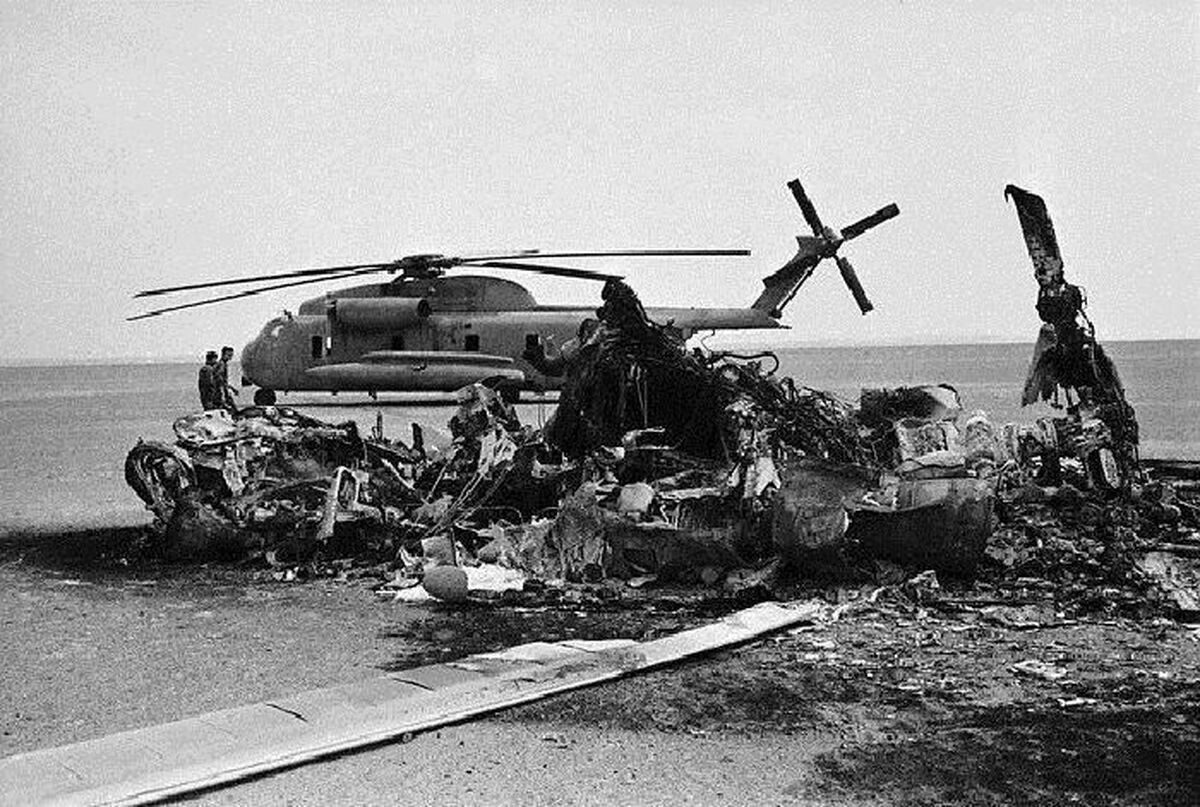 روزی که پنجه عقاب در شن گیر کرد
