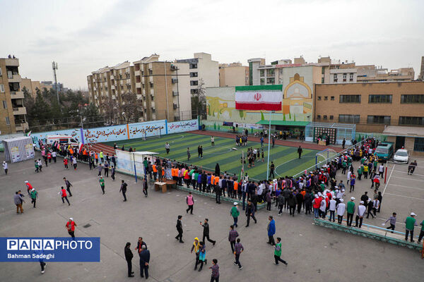 افتتاحیه مسابقات ورزشی بین مدرسه‌ای جام اقتدار ایران
