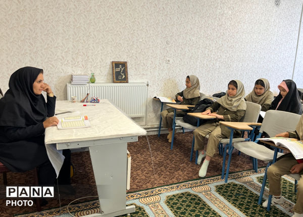 میزبانی دارالقران امام خمینی (ره) خاتم از معلمان جهادی