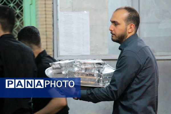 مراسم احیای شب قدر  در مسجد حضرت علی اکبر(ع)