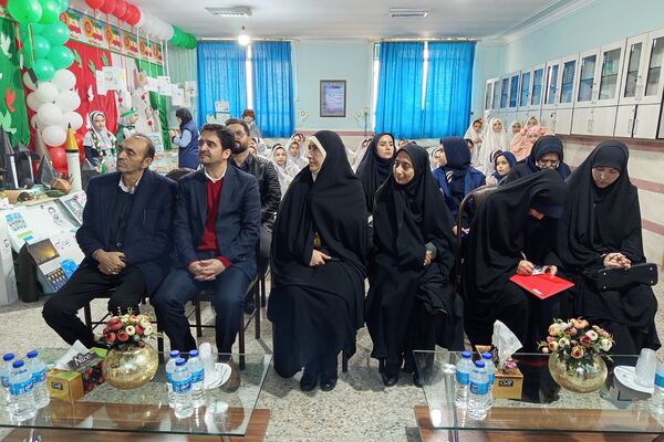 افتتاحیه طرح  «ایرانمون» در مدرسه شهدای گمنام بهارستان‌دو