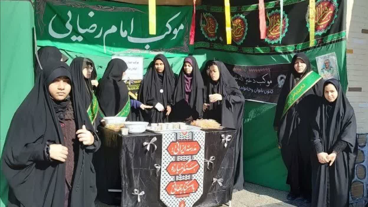 برپایی موکب ایام عزاداری فاطمیه در دبیرستان صدرا یزد