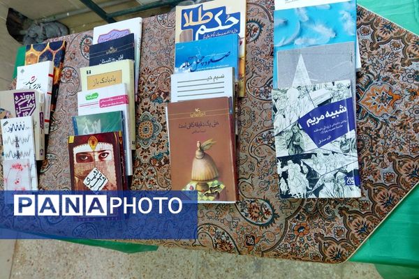 نمایشگاه دانش آموزی مدرسه الزهرا پردیس 