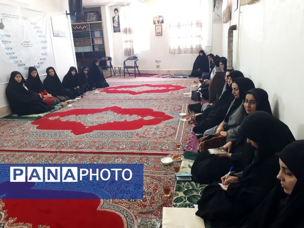 دیدار فرماندار سملقان با بانوان شاغل شهرستان 