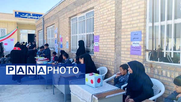 کلنگ‌زنی نمازخانه در مدرسه برکت علیاشهر 